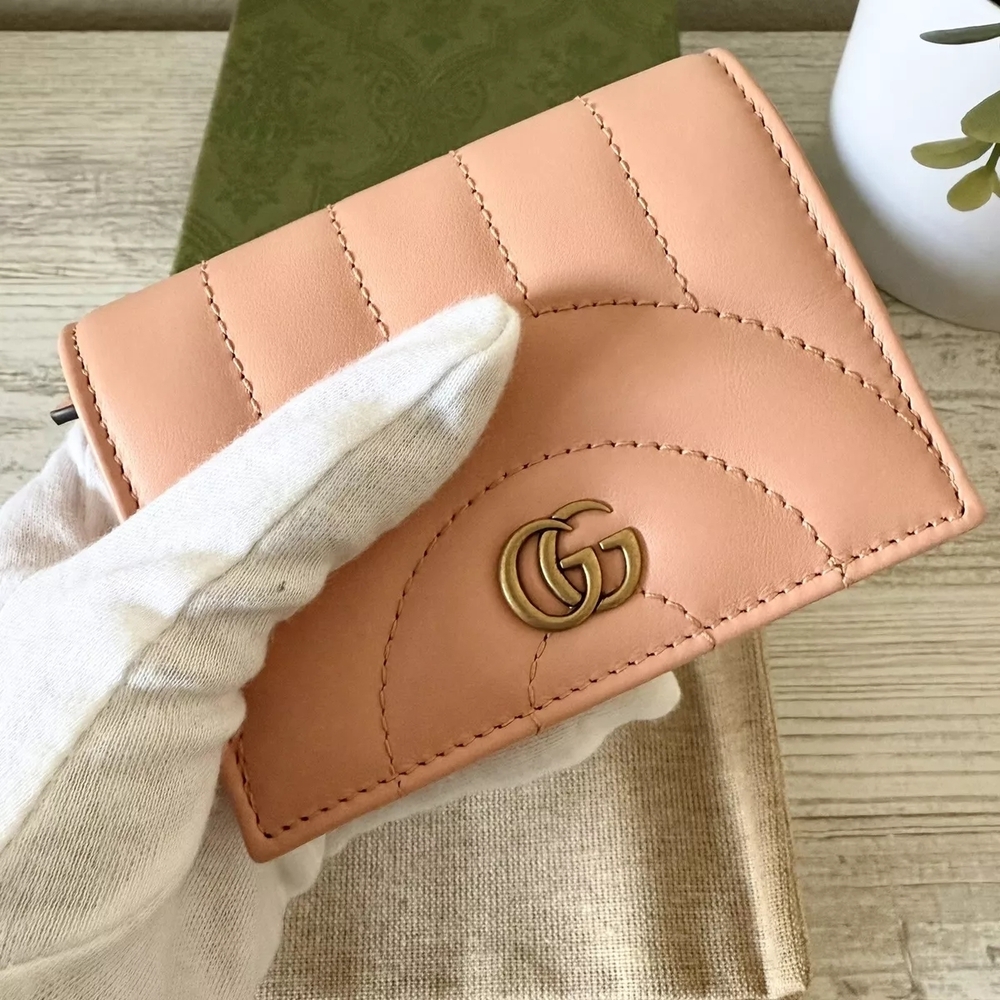 Gucci Light Pink Leather Wallet